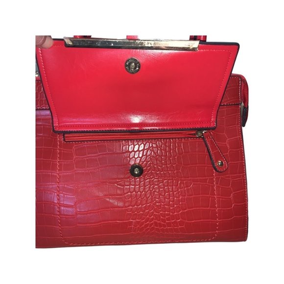 Stauer Red Leather Purse - Picture 4 of 5
